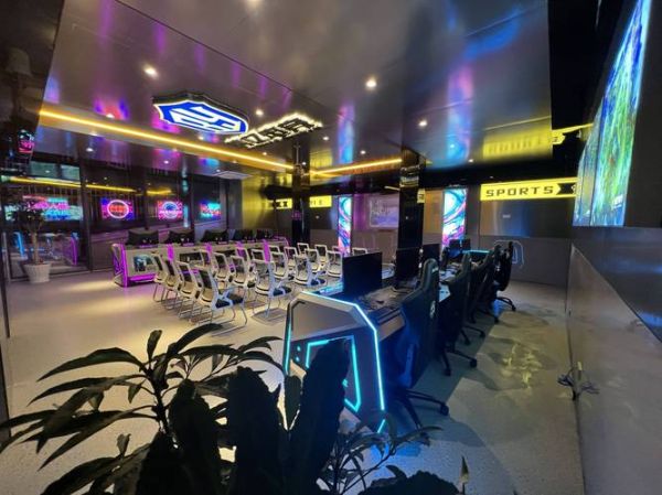 电竞培训学校哪家好_学电竞以后能干什么