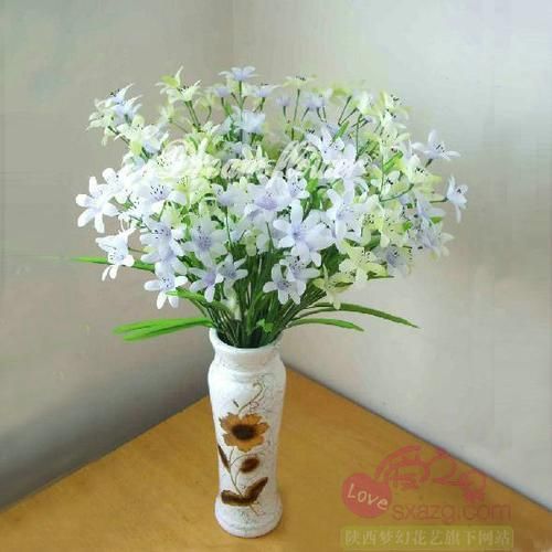 仿真花适合放在家里吗_仿真花会不会有毒