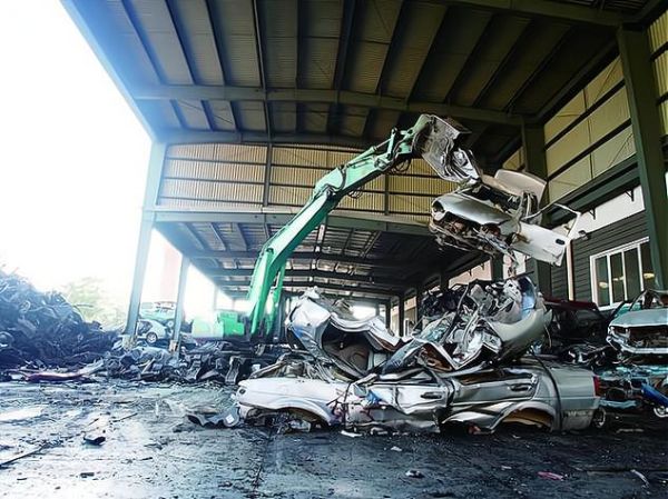 汽车拆解行业前景如何_汽车拆解行业赚钱吗