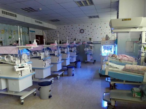 儿科就业前景怎么样_儿科医生收入高吗