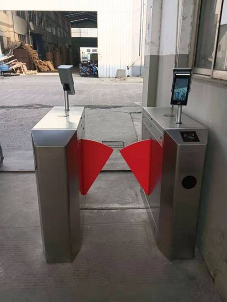 互联网门禁系统哪家好_如何选购不踩坑