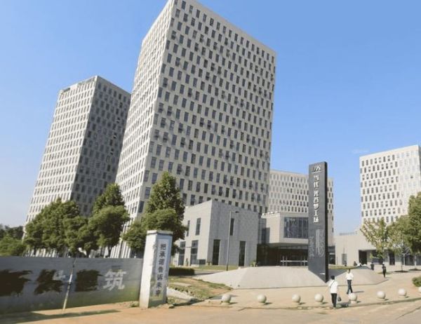 武汉互联网产业有哪些优势_武汉互联网企业如何选址