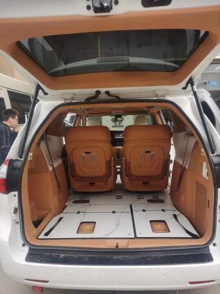 汽车装饰前景怎么样_汽车内饰改装赚钱吗