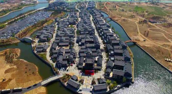 旅游小镇前景怎么样_如何投资旅游小镇