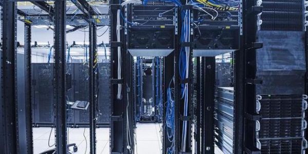 什么是IDC机房_如何选择IDC服务商