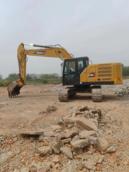 挖掘机行业前景怎么样_2024年还能赚钱吗