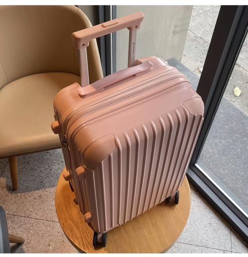 旅行箱什么材质好_20寸登机箱能带多少升