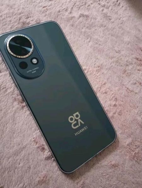 国产手机哪个品牌好_2024年性价比最高的是哪款