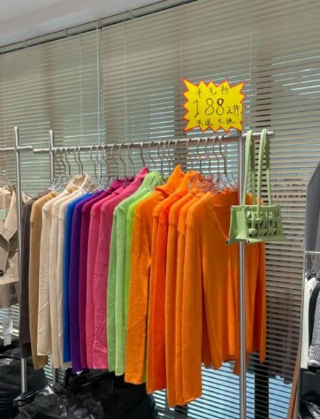 深圳女装品牌有哪些_深圳服装批发市场哪里便宜