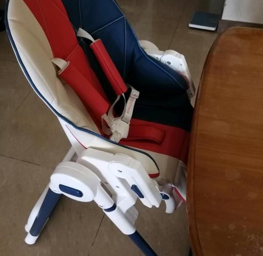 儿童餐椅有必要买吗_如何挑选儿童餐椅