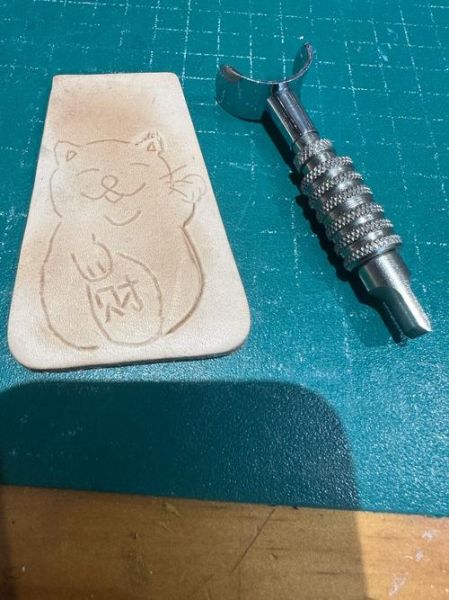 皮雕的前景怎么样_皮雕行业未来赚钱吗