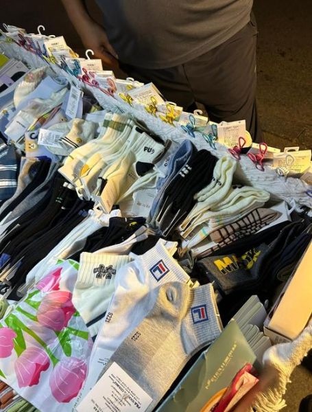 袜子市场前景怎么样_2024年卖袜子还能赚钱吗