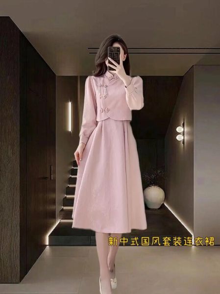 女装品牌有哪些_女装如何搭配显瘦