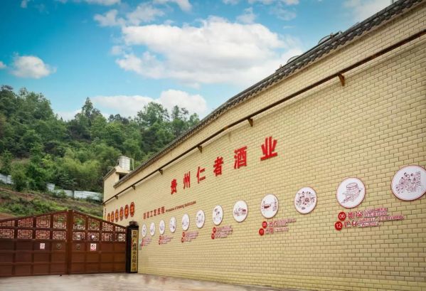 酒厂前景怎么样_酒厂投资赚钱吗