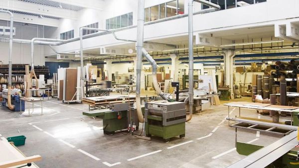 广告加工行业前景怎么样_广告加工厂还能赚钱吗