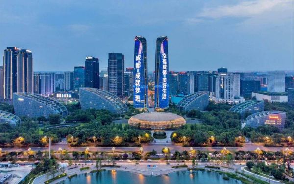 成都发展前景好的行业_成都适合创业吗