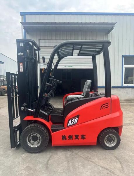 电动叉车多少钱一台_电动叉车哪个品牌好