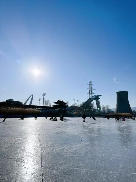 冰场投资前景怎么样_冰场一年能赚多少钱