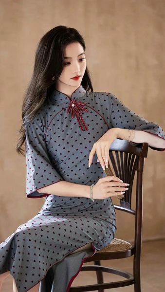 旗袍的未来前景如何_旗袍还能流行多久