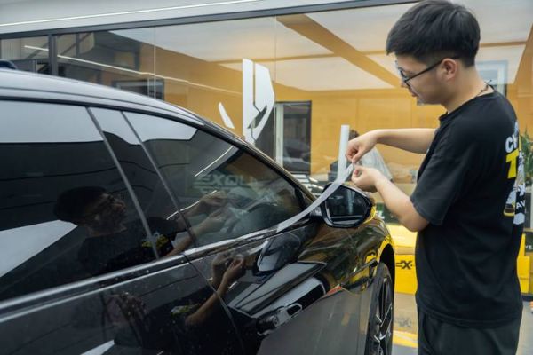 汽车贴膜行业前景怎么样_汽车贴膜赚钱吗