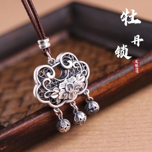 银饰品牌怎么选_925银和足银哪个好