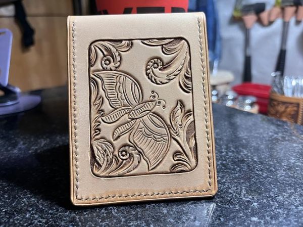 皮雕市场前景如何_皮雕创业赚钱吗